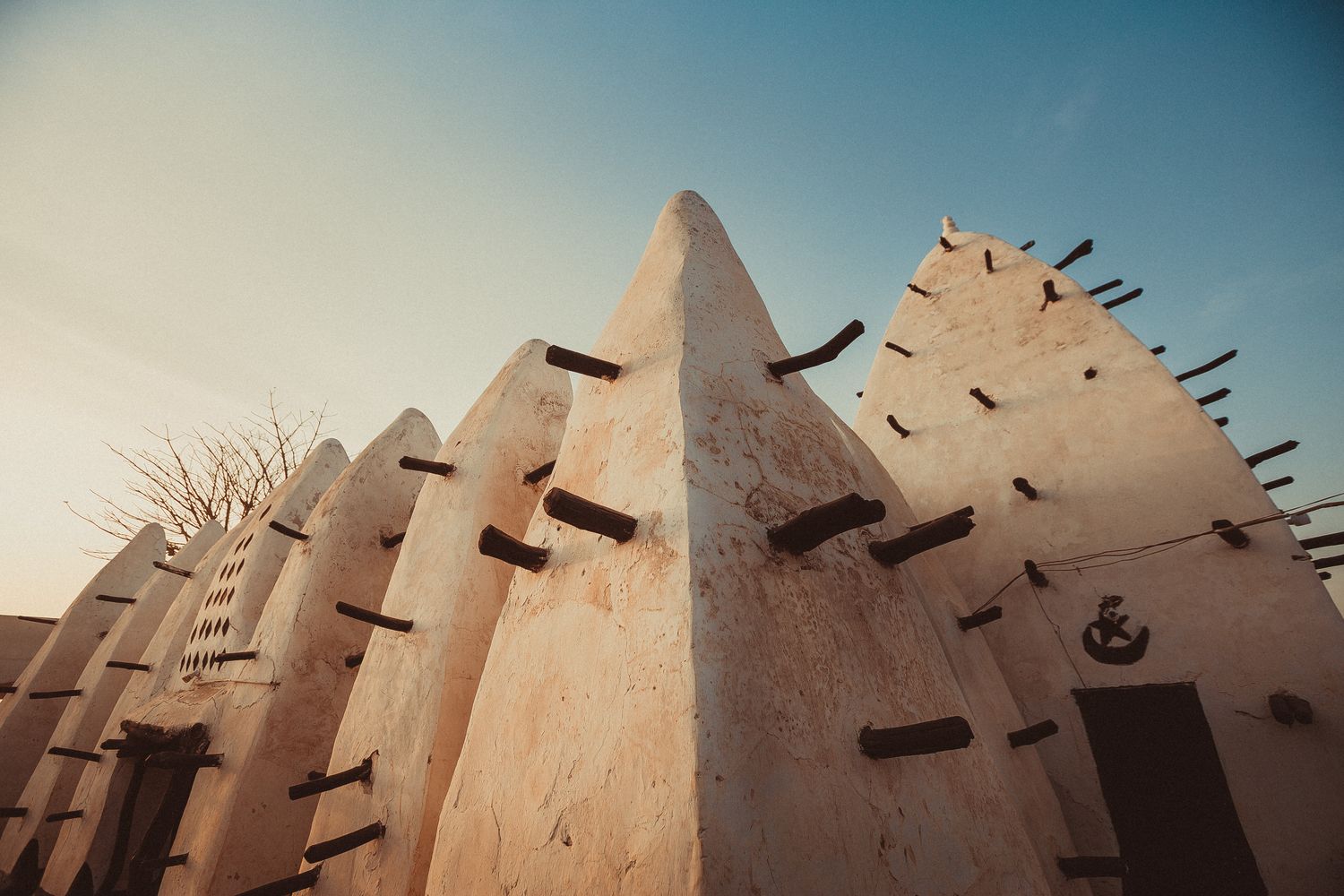 Mosquée de Larabanga au Ghana, bâtie en terre